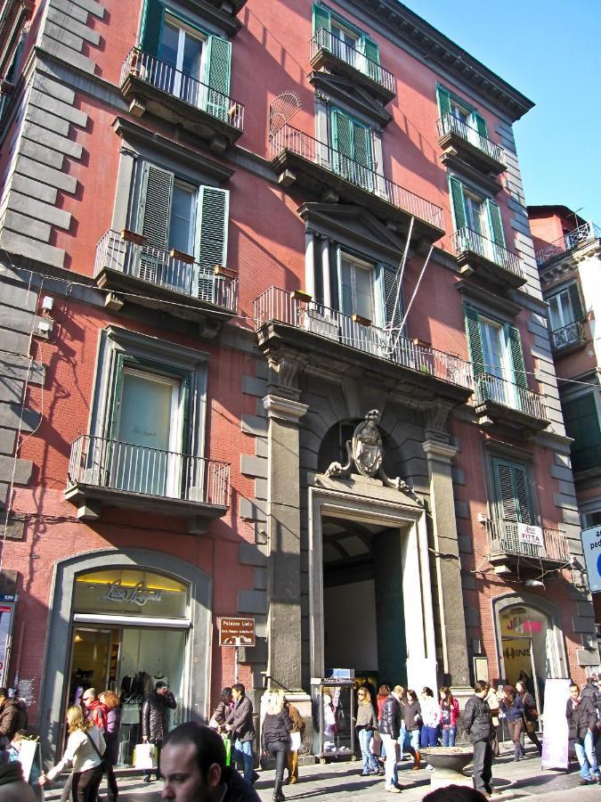 Venustasnapoli Vila Exterior foto